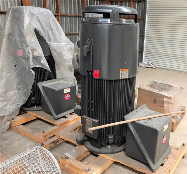 Lot Of (4) Goulds Quadna Model Vic-ftfm-cbo 5-stage Vertical Turbine Pumps)